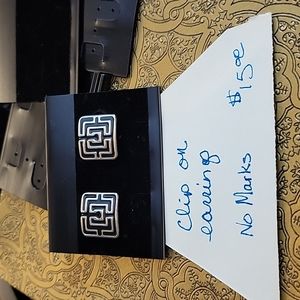 Women's deco clip on earrings